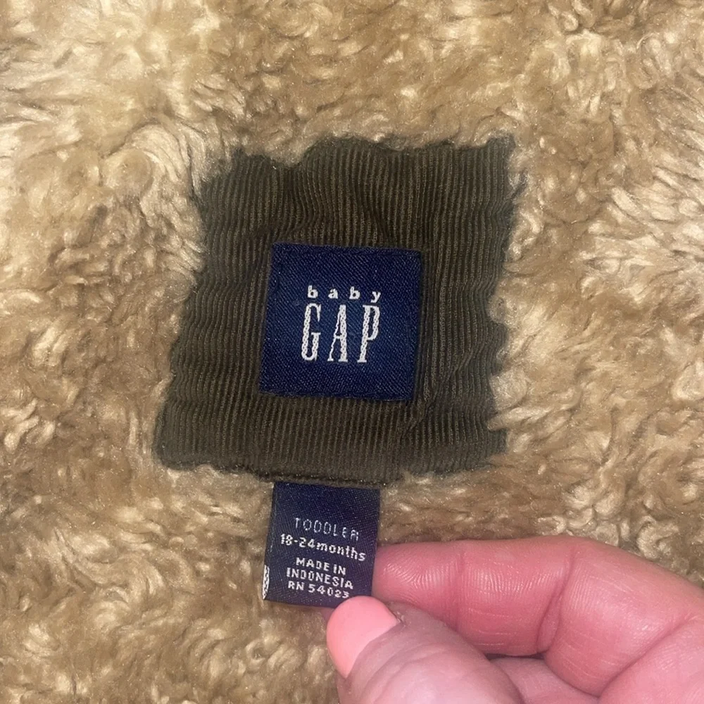 Baby Gap Lot -Boys Faux Fur lined jacket & 1/4 zip sweater. 18-24 months…
